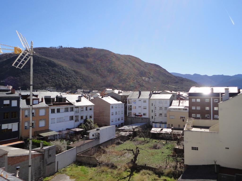 Jaen Apartment Ponferrada Ngoại thất bức ảnh
