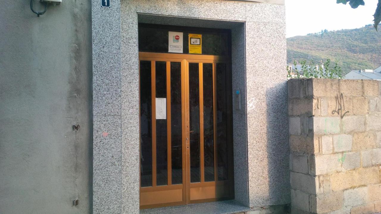 Jaen Apartment Ponferrada Ngoại thất bức ảnh